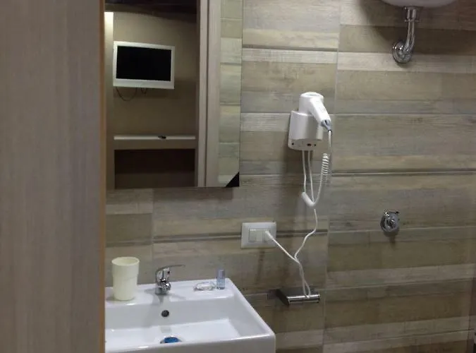 Centro Storico 3* Νάπολη